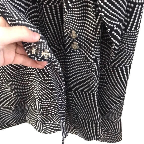 White House Black Market Wrap Dress Blouse  sz 6 Like New Black & Pale Pink - Picture 4 of 6